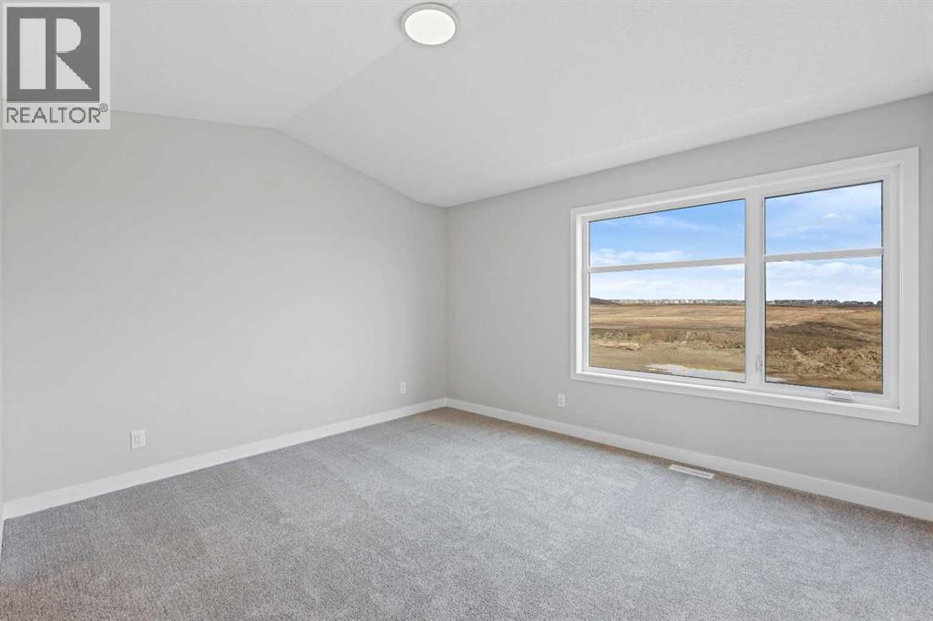 Single Family House for Sale in  Rangeview Avenue SE Rangeview Calgary 