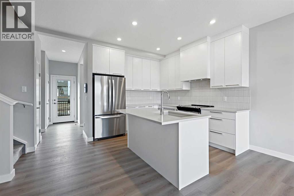 Single Family House for Sale in  Rangeview Avenue SE Rangeview Calgary 