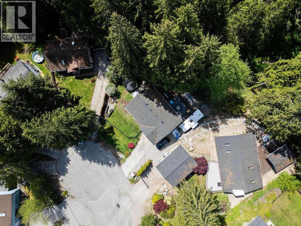 1453 DAVIDSON ROAD, Gibsons