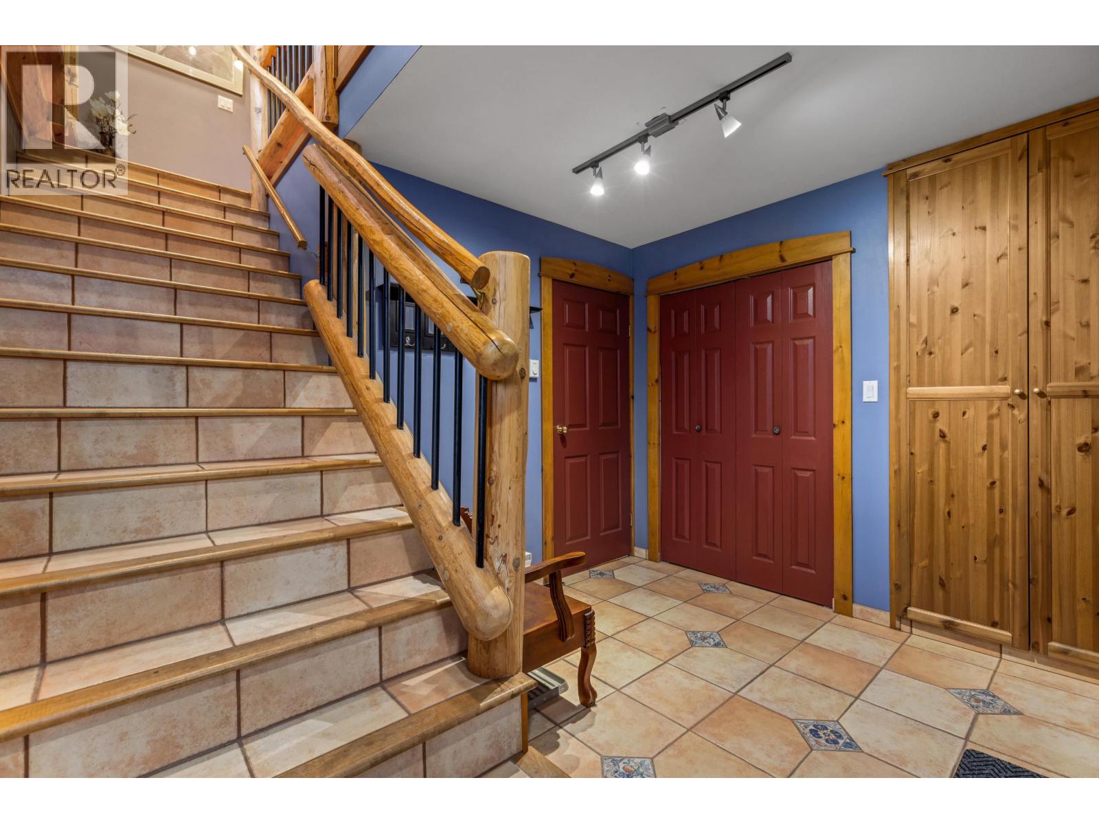 1539 PORTAGE ROAD, Pemberton