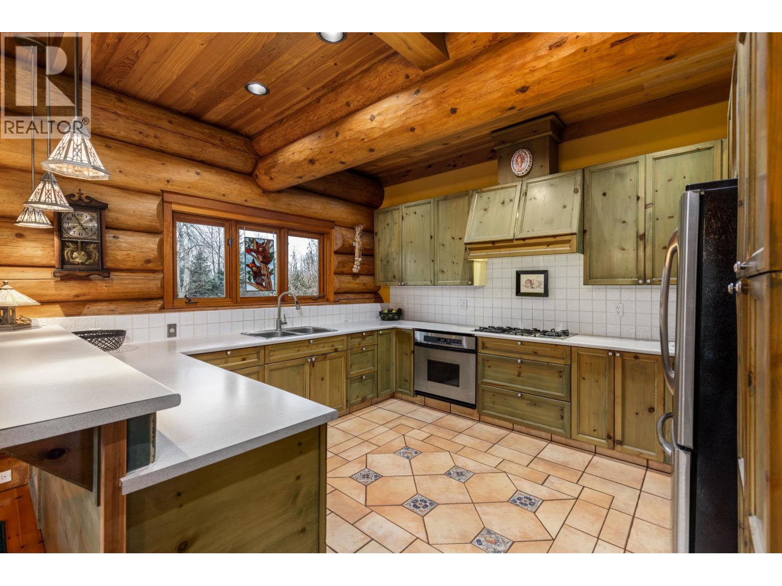 1539 PORTAGE ROAD, Pemberton