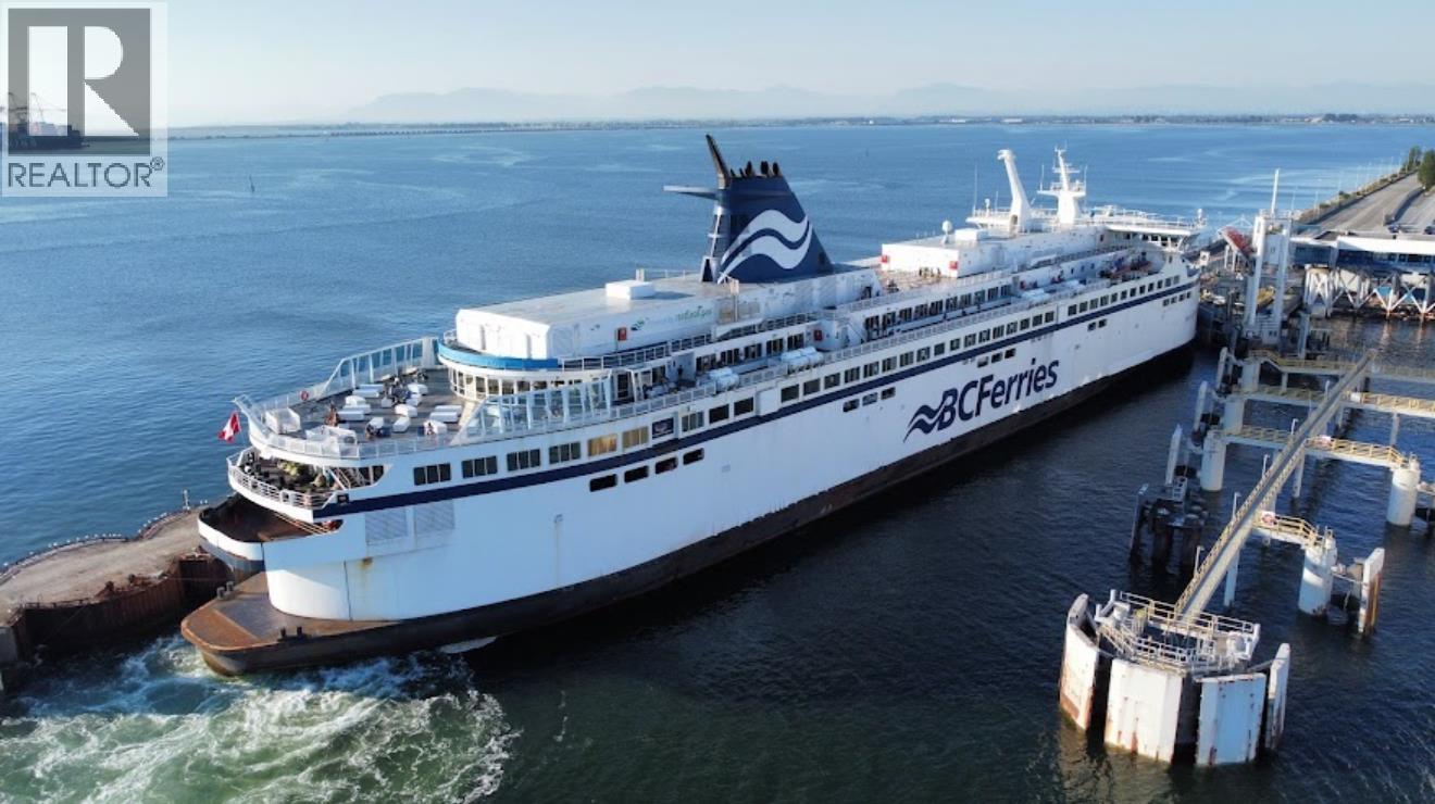 4901 CEDAR SPRINGS DRIVE, Tsawwassen