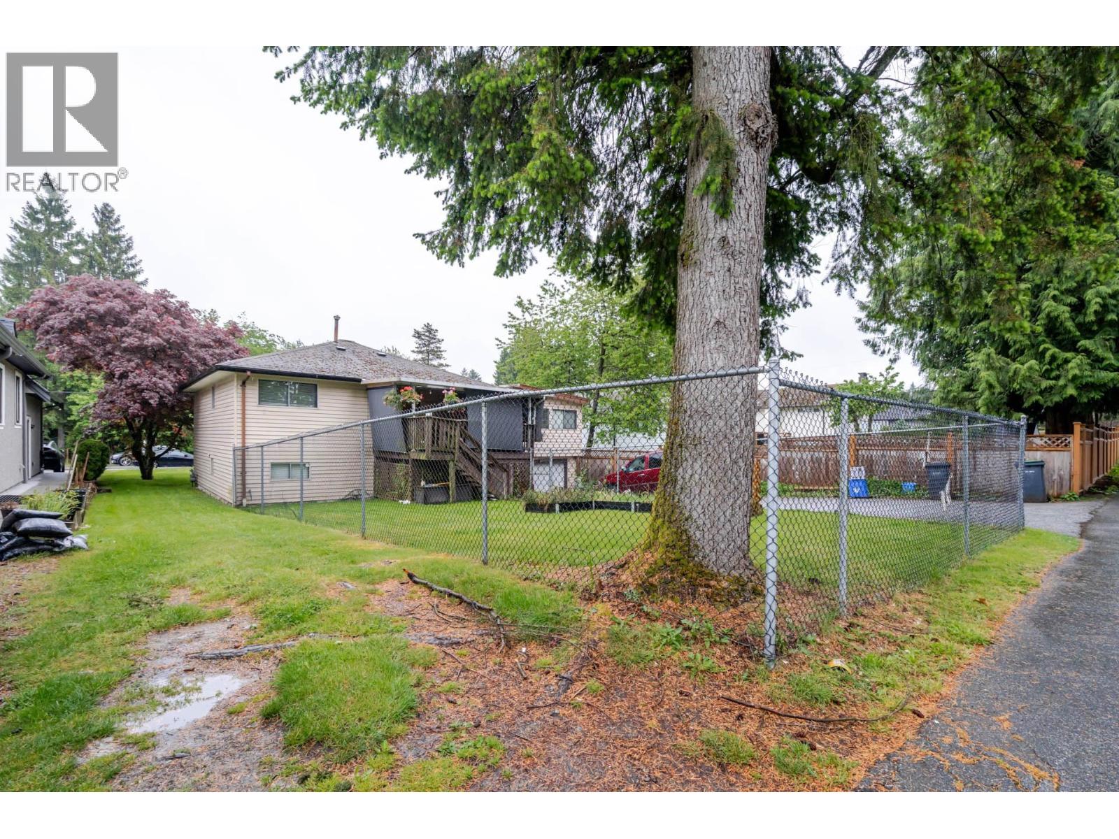 654 LINTON STREET, Coquitlam