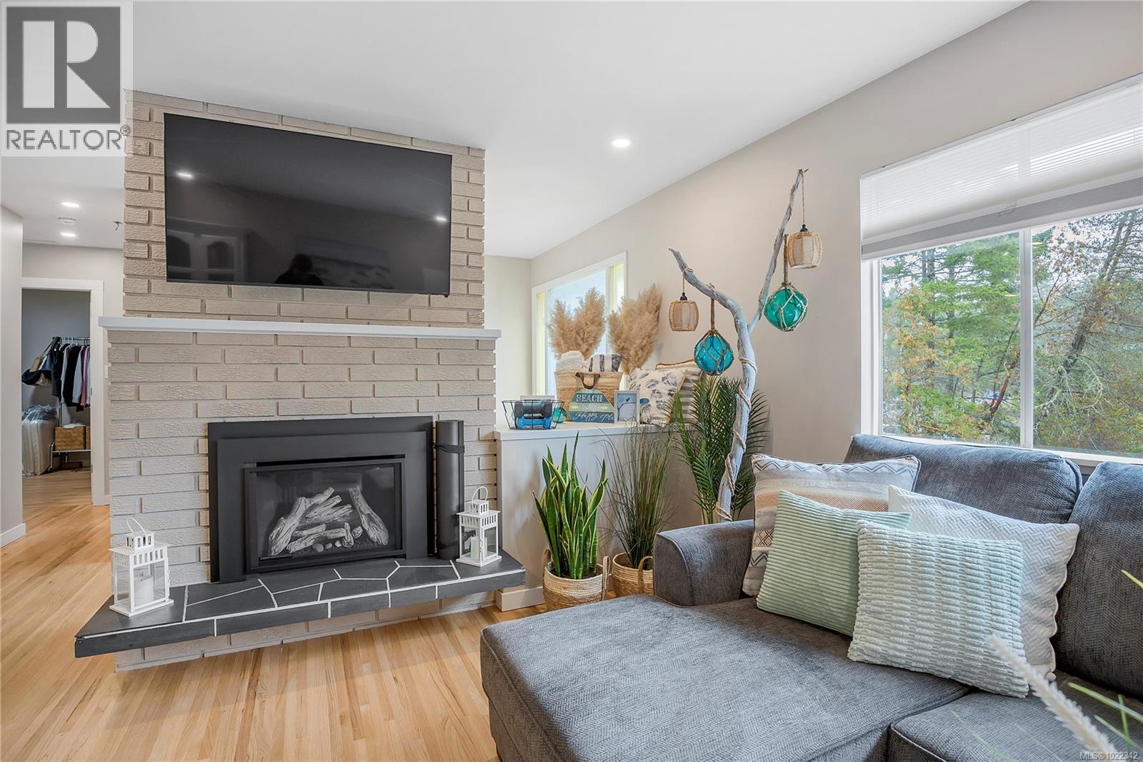 1710 Centennary Dr, Nanaimo