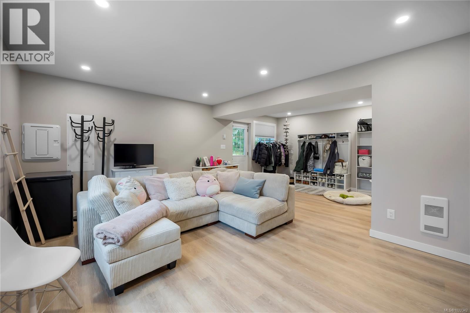 1710 Centennary Dr, Nanaimo