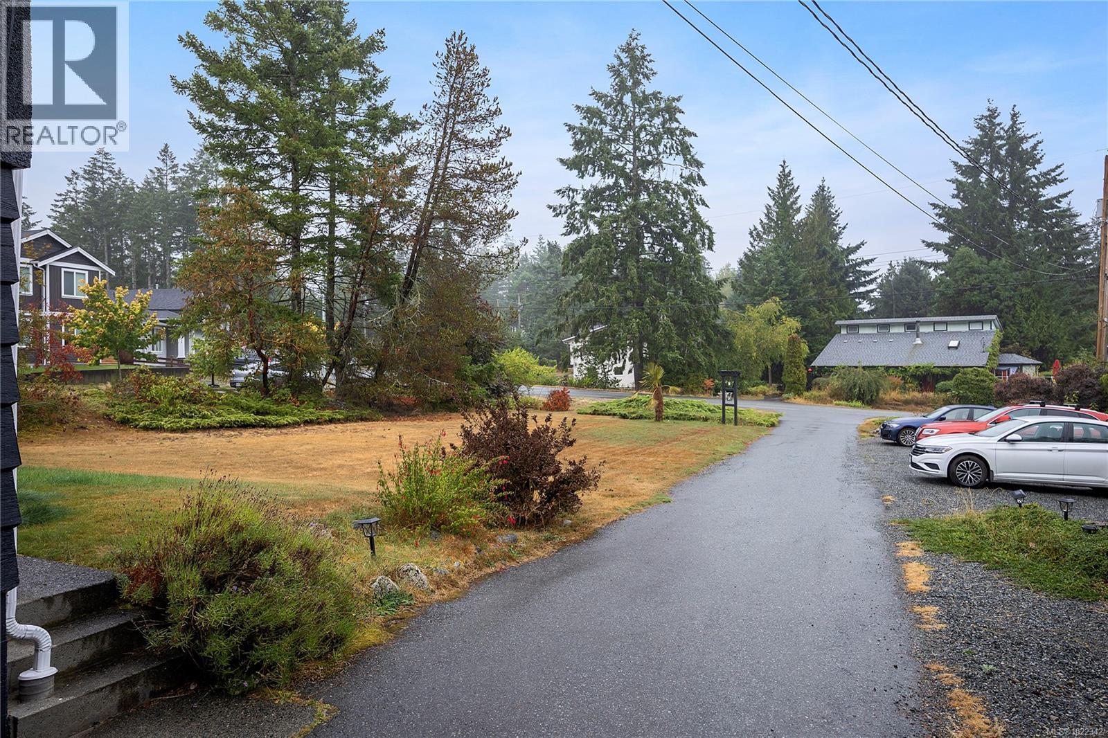 1710 Centennary Dr, Nanaimo