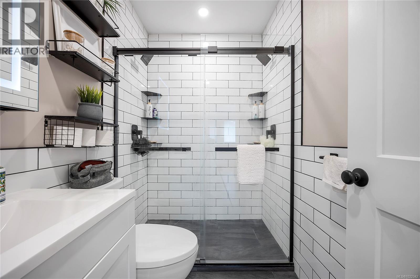 1710 Centennary Dr, Nanaimo