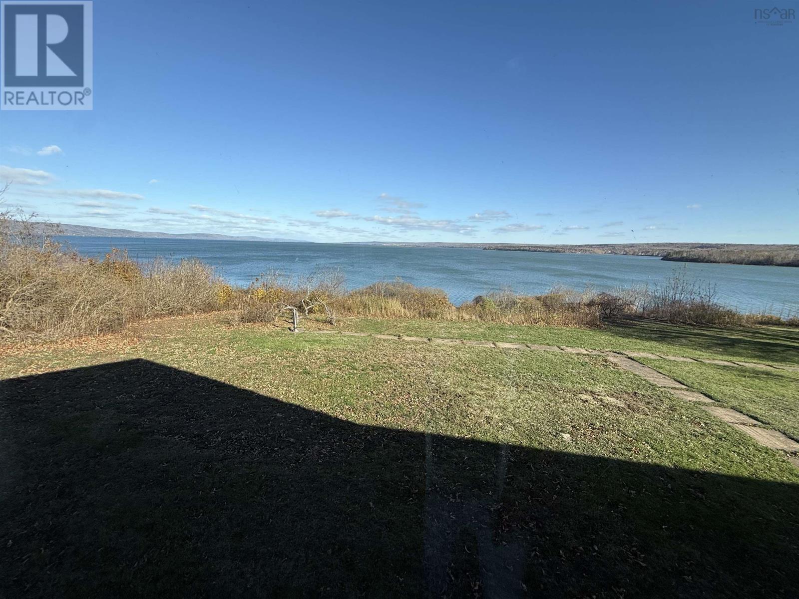 Property 4 of 46 of 42 Montague Row