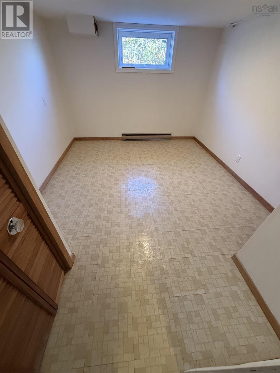 Property 40 of 46 of 42 Montague Row