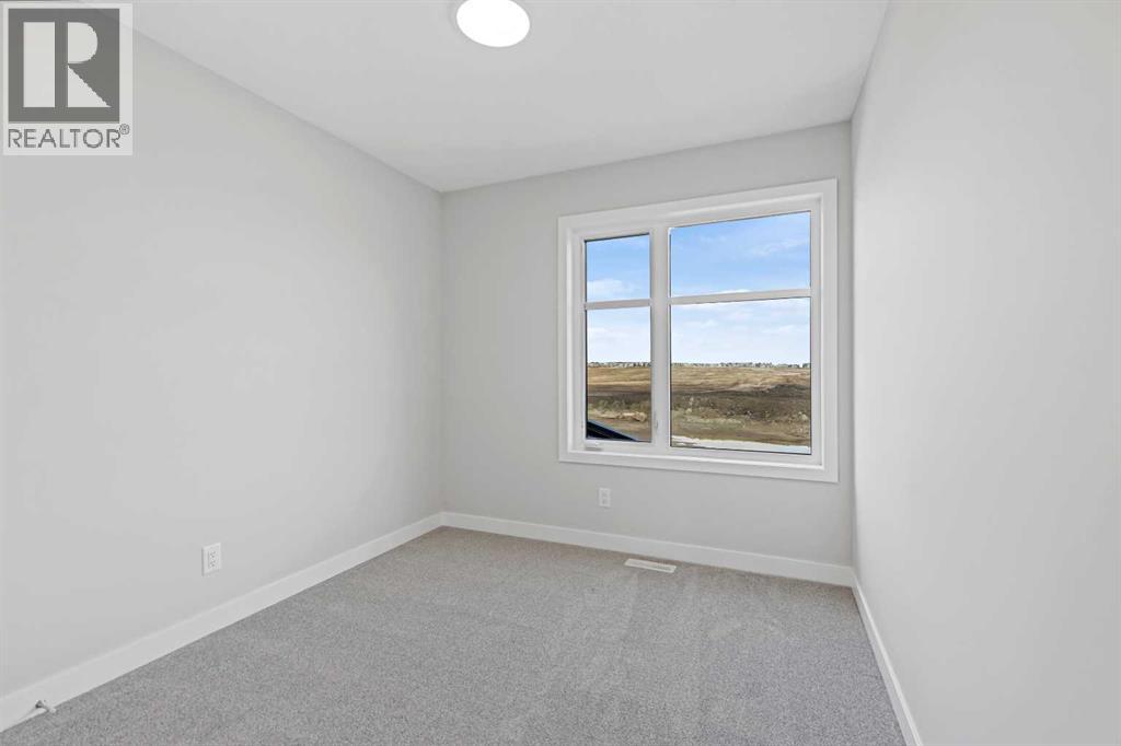 Single Family House for Sale in  Rangeview Avenue SE Rangeview Calgary 