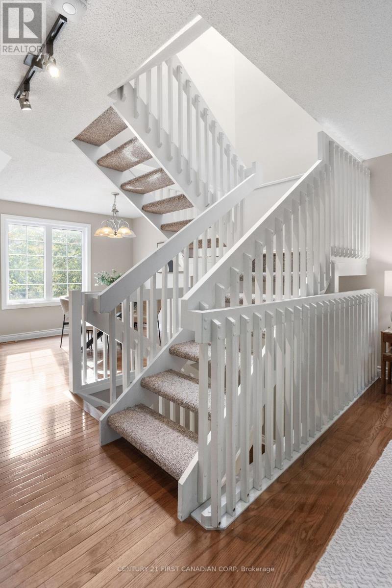 30 – 1399 COMMISSIONERS ROAD W, London South (South B), Ontario