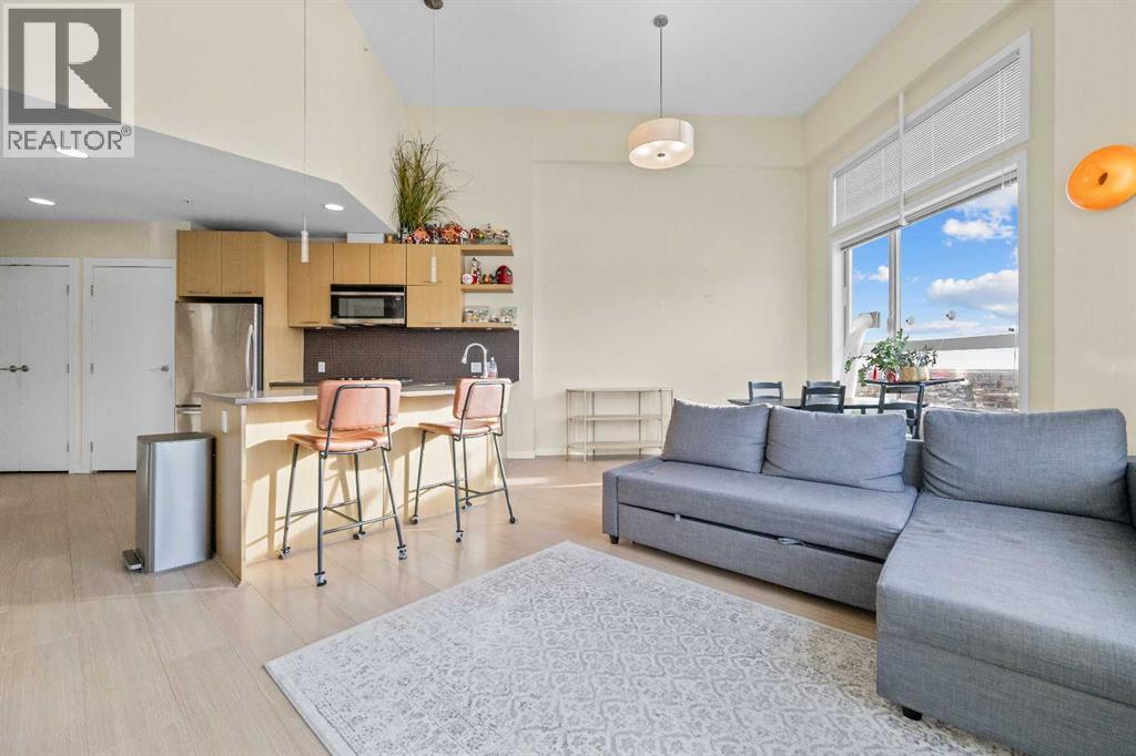 Single Family House for Sale in    Street NE Renfrew Calgary 