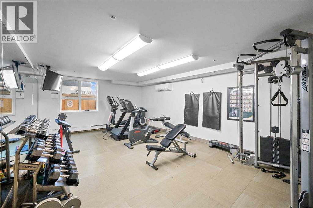 Single Family House for Sale in    Street NE Renfrew Calgary 