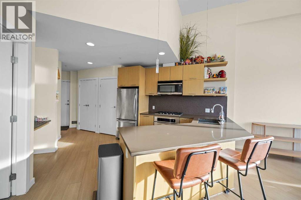 Single Family House for Sale in    Street NE Renfrew Calgary 