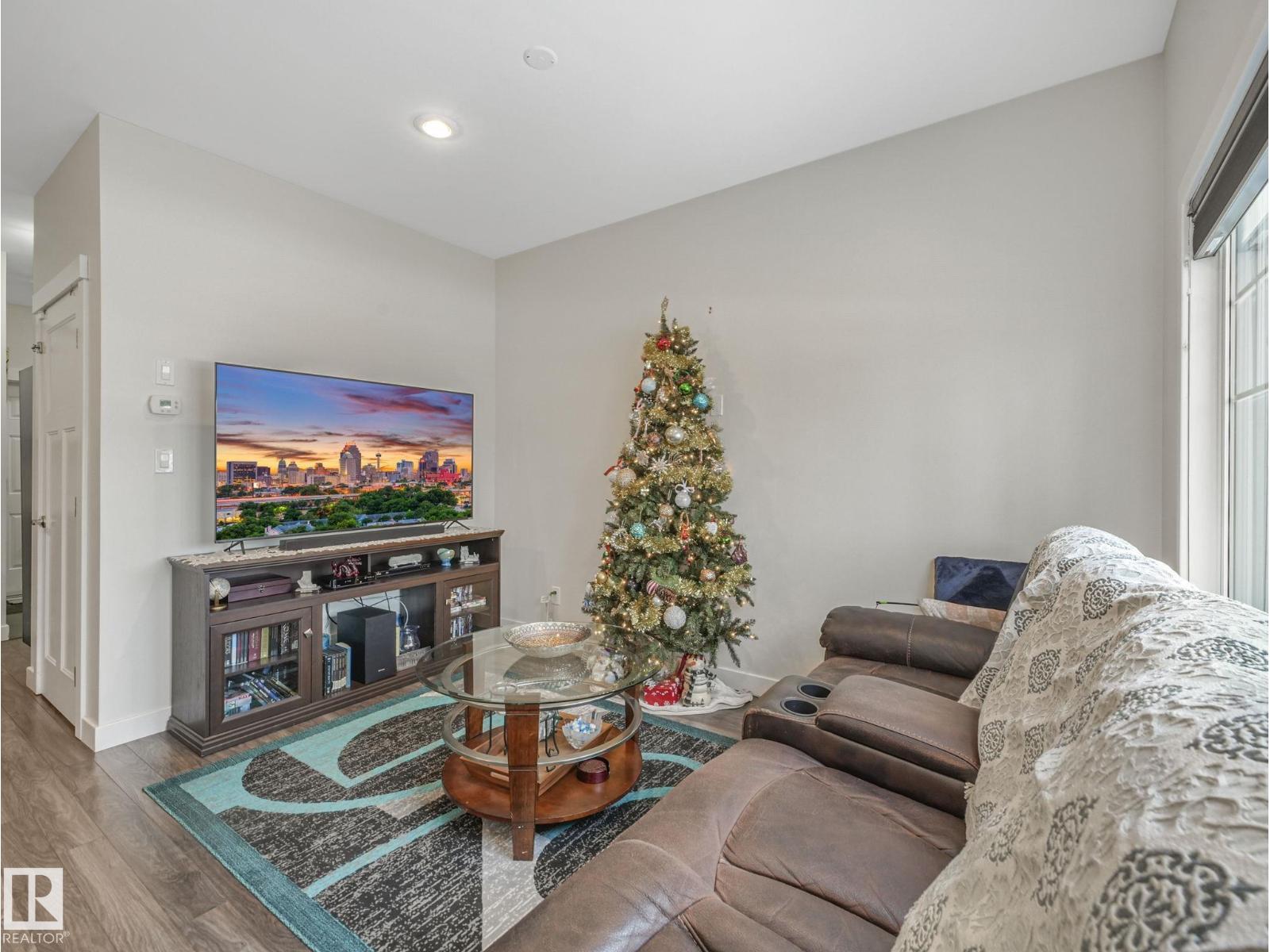 #16 3103 HILTON DR NW, Edmonton