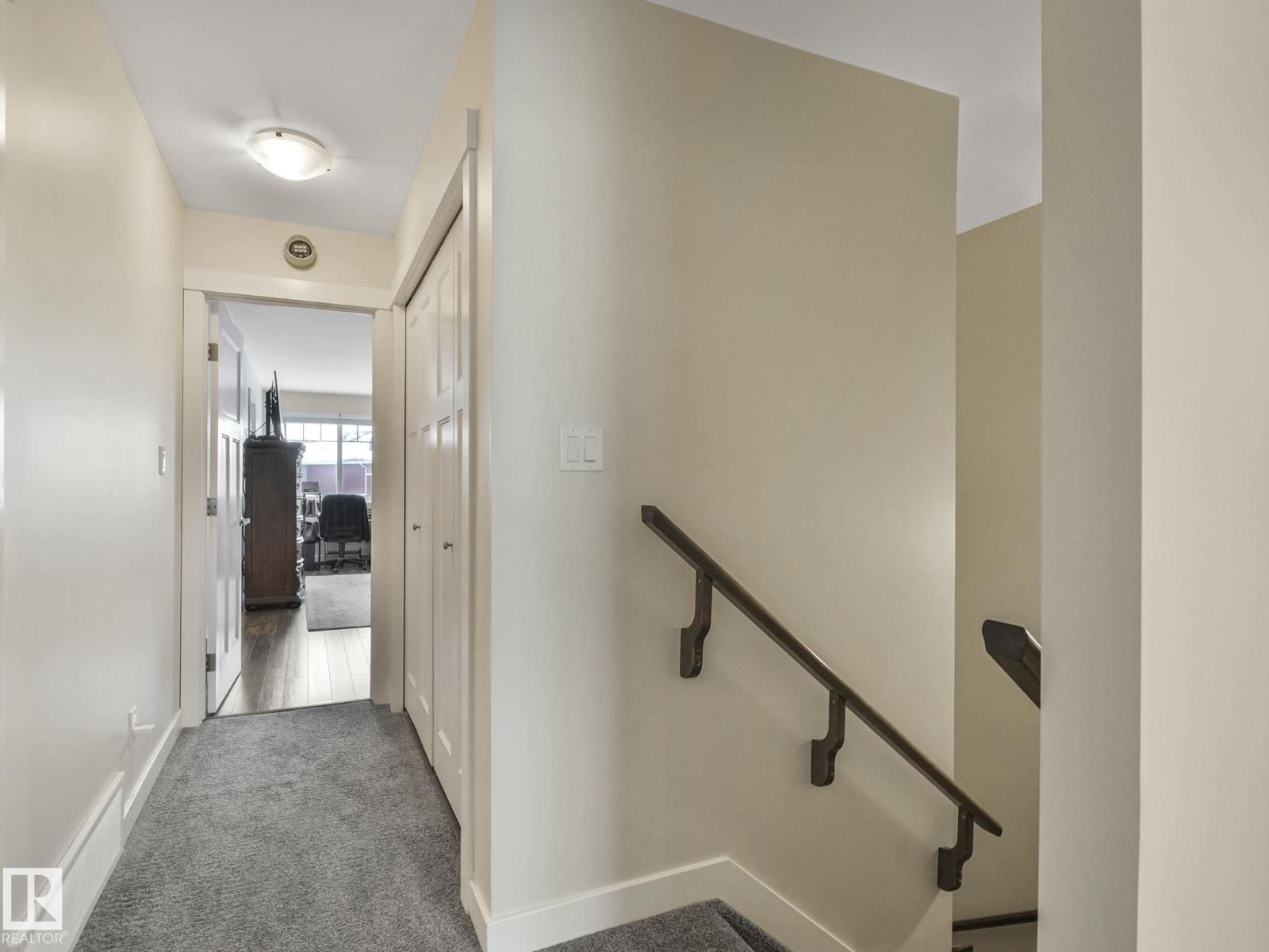 #16 3103 HILTON DR NW, Edmonton