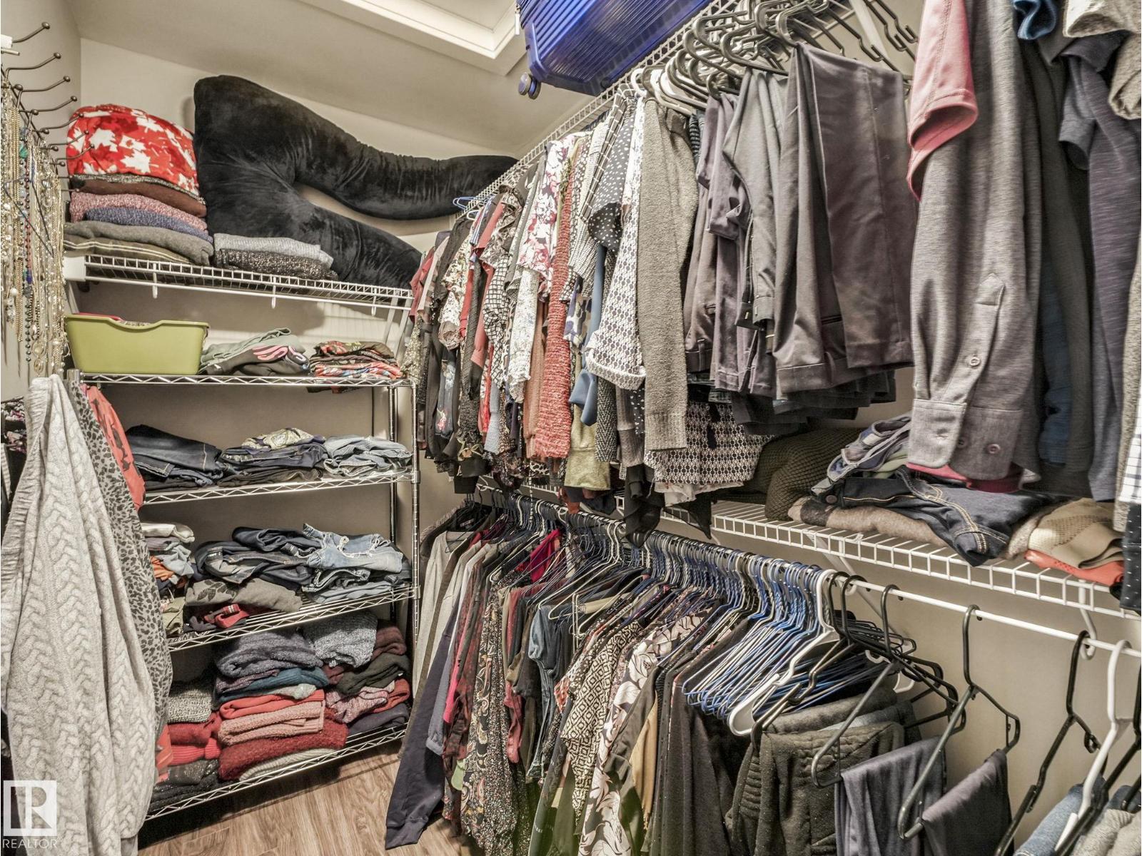 #16 3103 HILTON DR NW, Edmonton