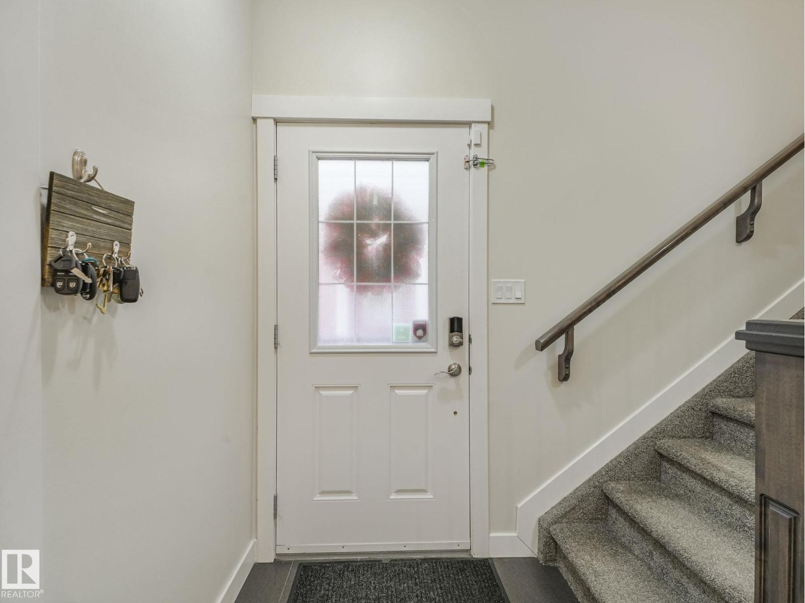 #16 3103 HILTON DR NW, Edmonton