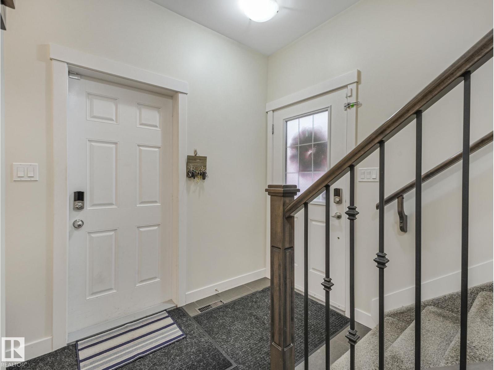 #16 3103 HILTON DR NW, Edmonton