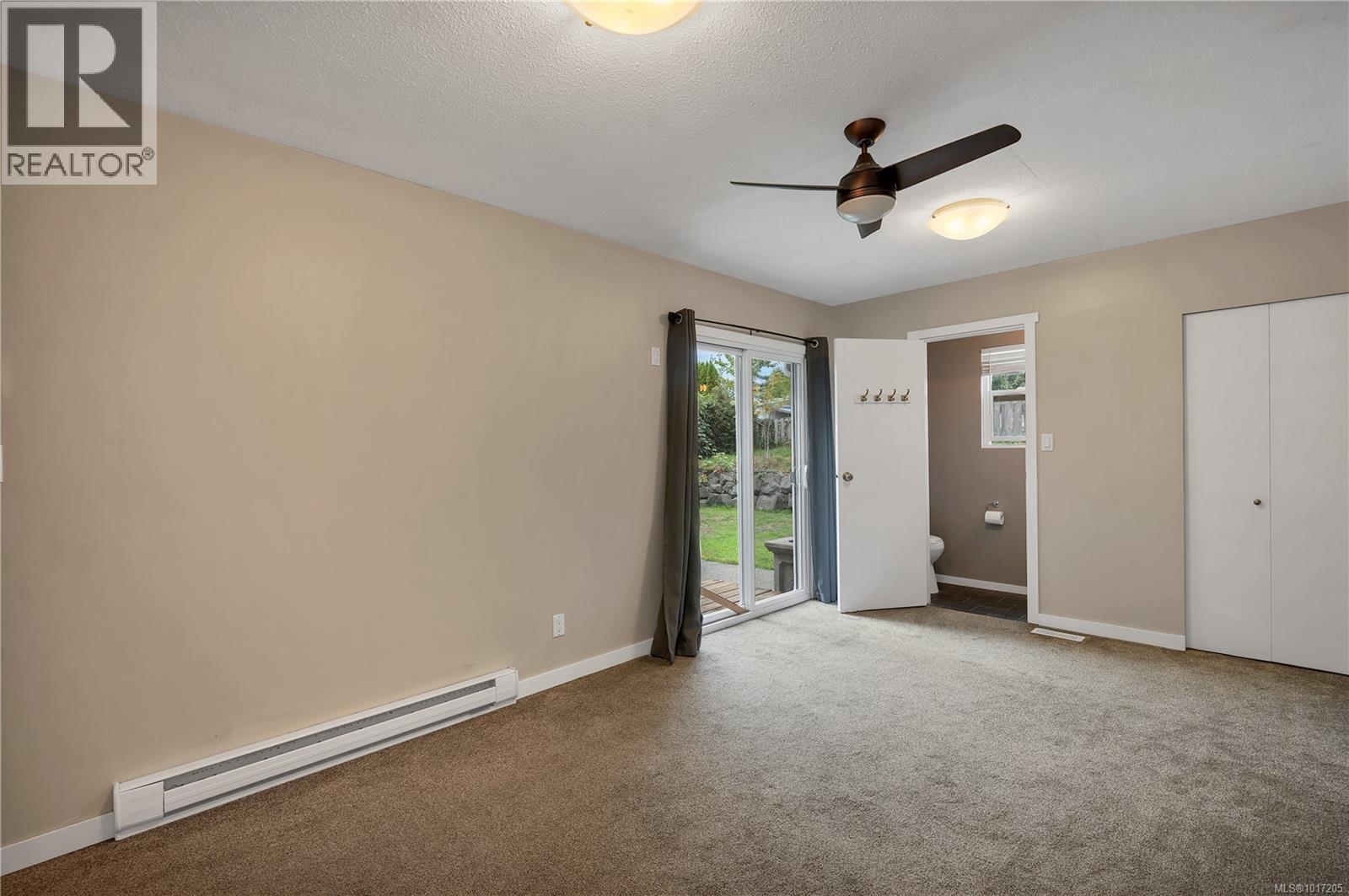 736 Nancy Greene Dr, Campbell River