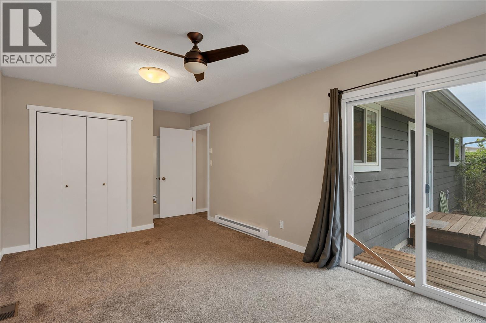 736 Nancy Greene Dr, Campbell River