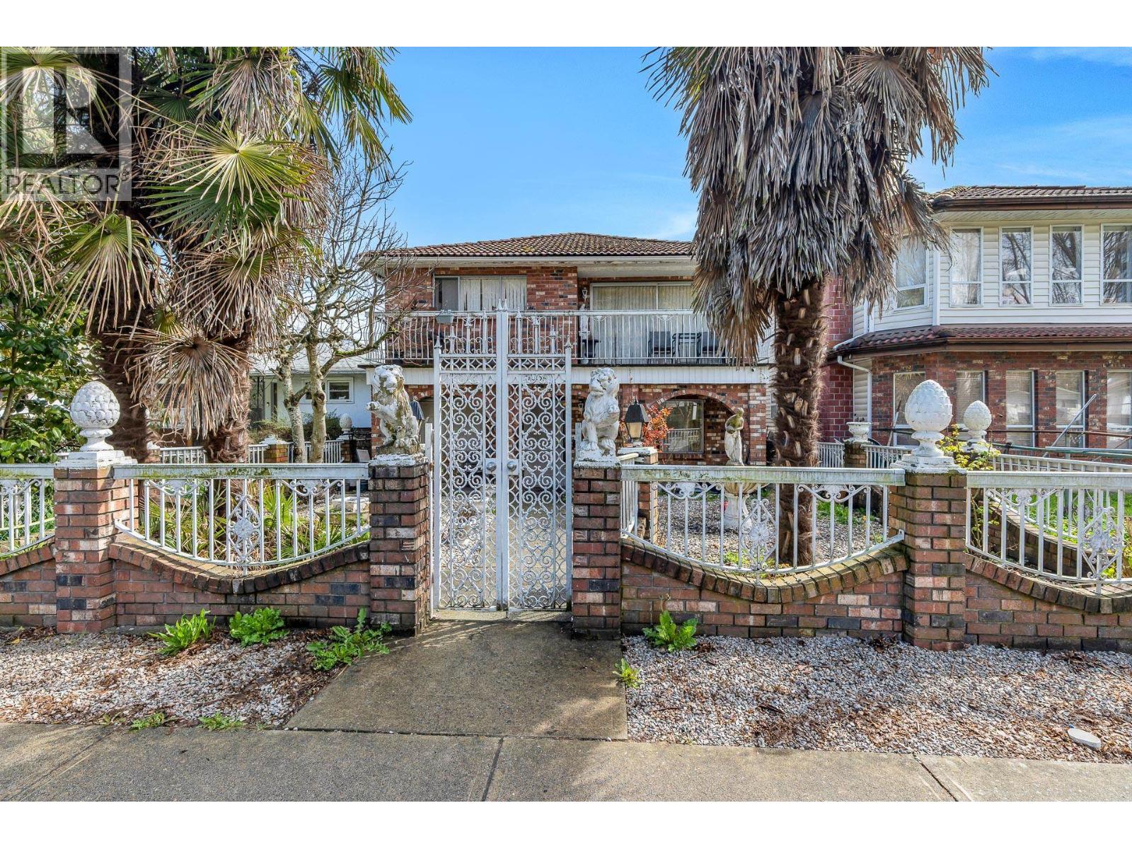 5064 MAIN Street - photo 2