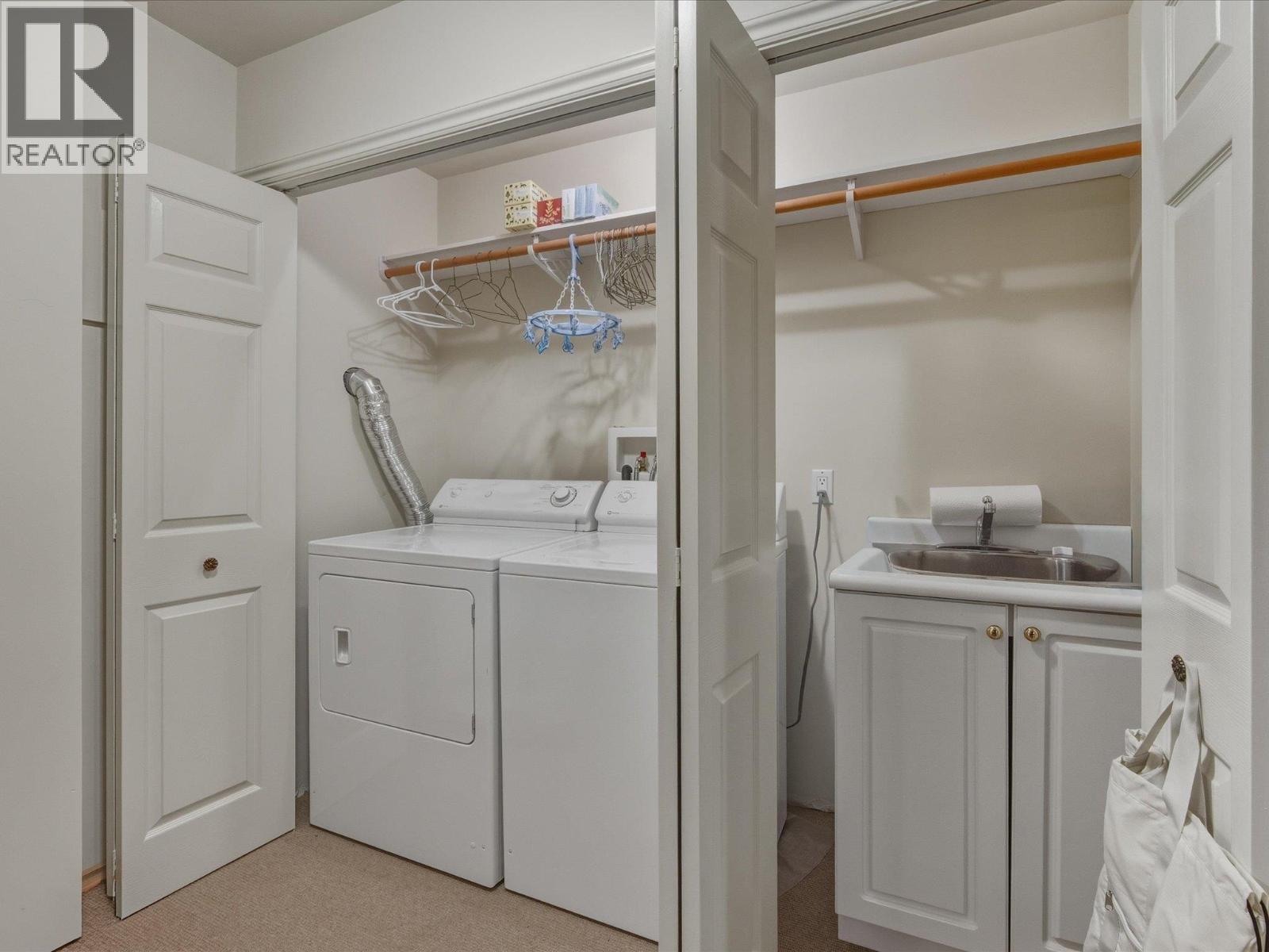 6238 PALMER DRIVE, Whistler