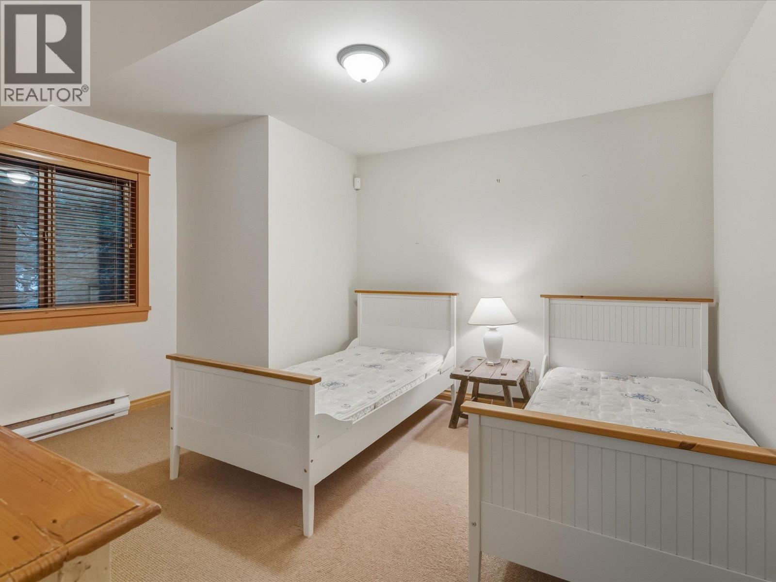 6238 PALMER DRIVE, Whistler