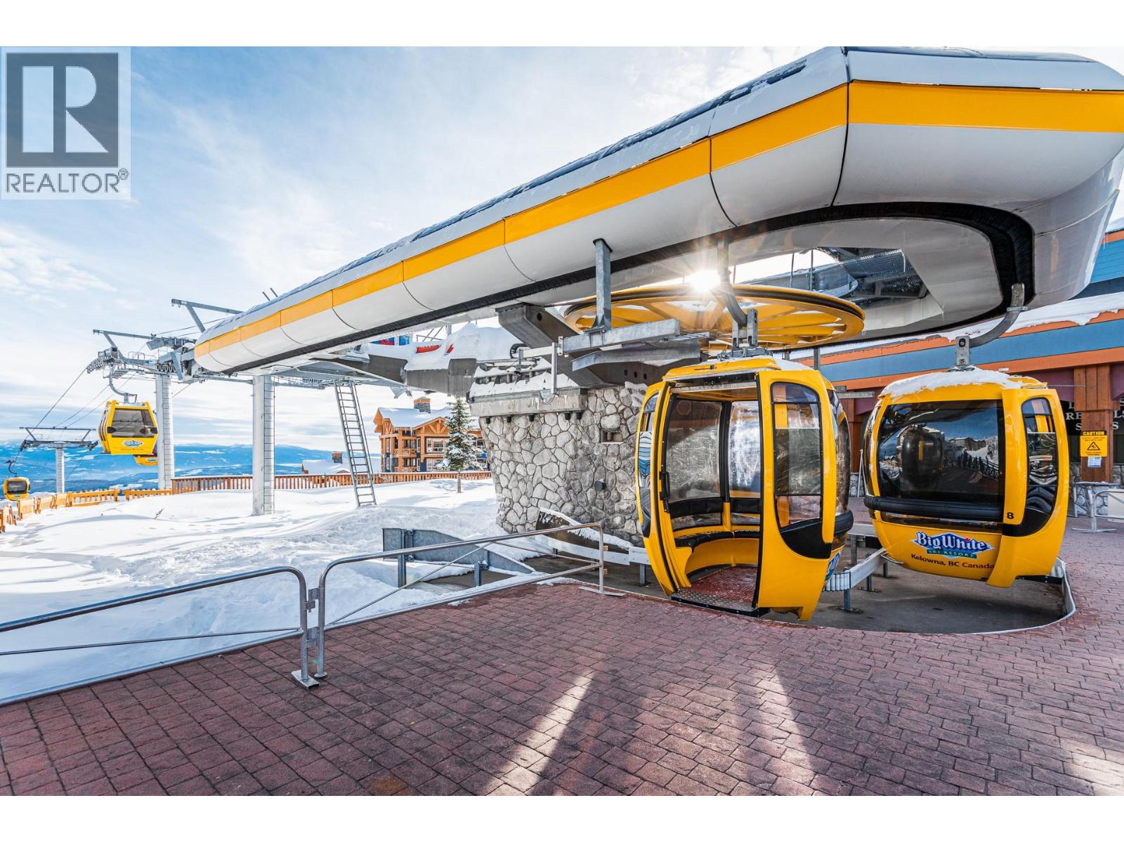 355 Feathertop Way, Big White