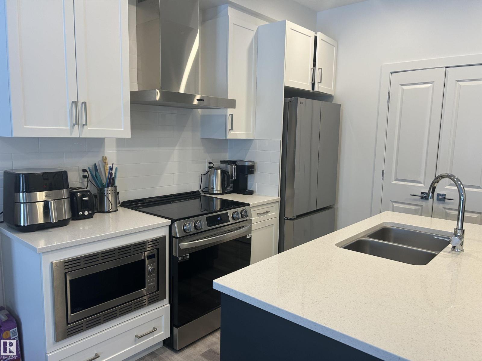 #67 5122 213A ST NW, Edmonton