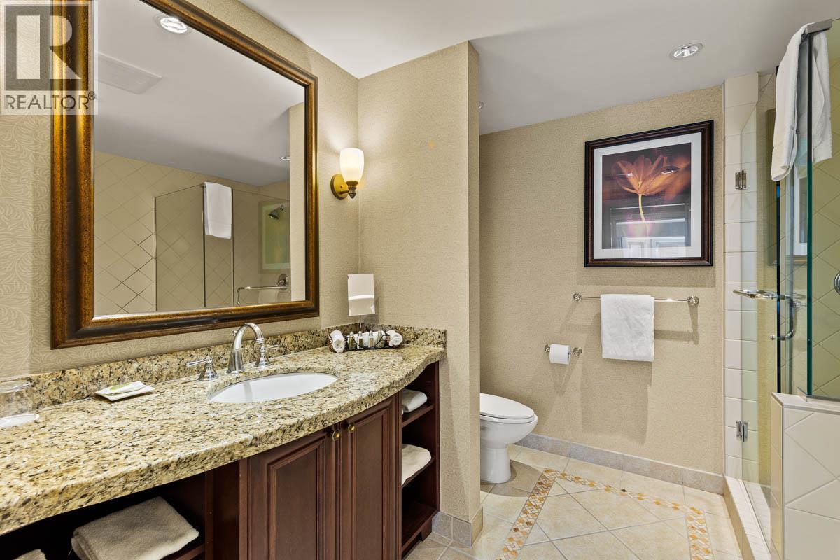 #1305B 3250 VILLAGE WAY - 18