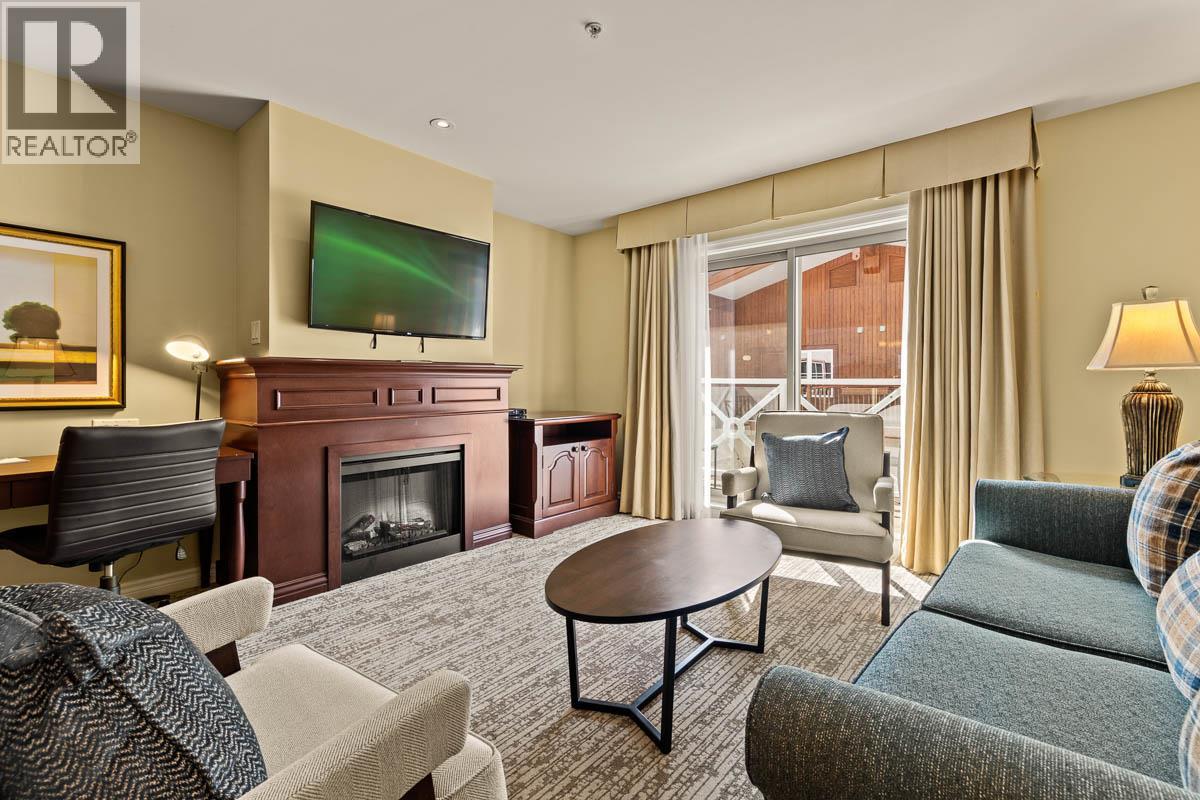 #1305B 3250 VILLAGE WAY - 8