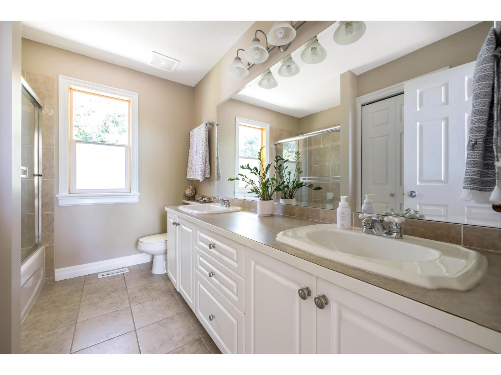 25219 60 AVENUE, Langley