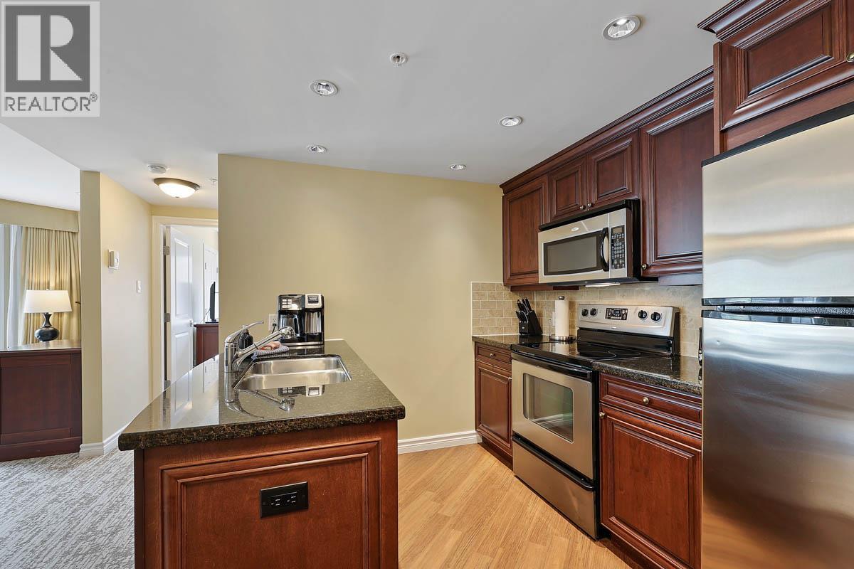 #1313B 3250 VILLAGE WAY - 9