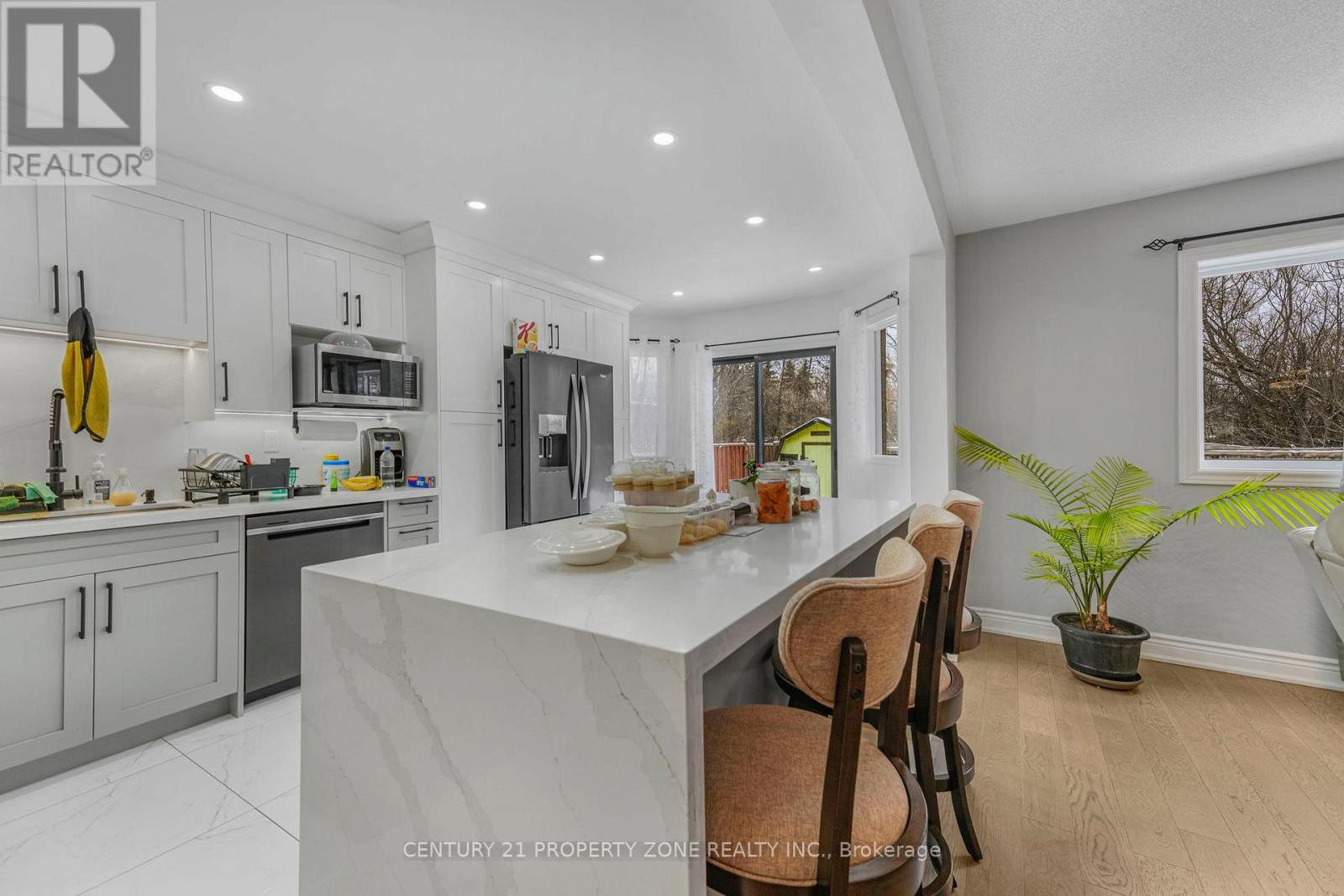 59 RICHWOOD CRESCENT - 12