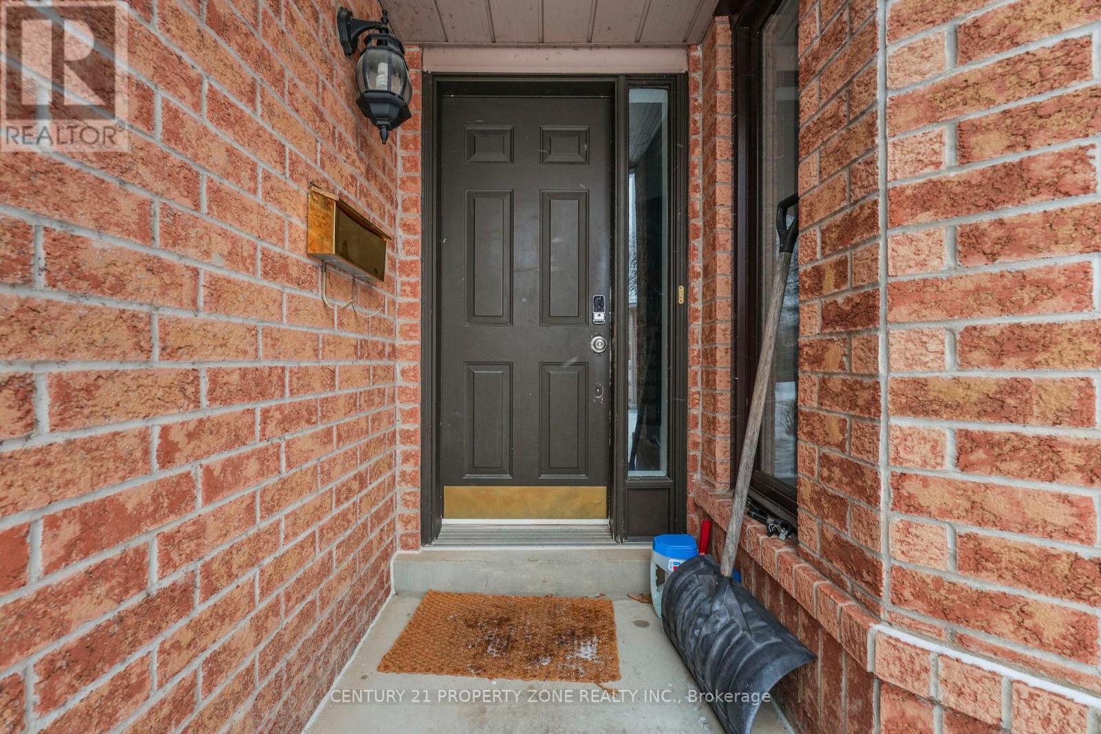 59 RICHWOOD CRESCENT - 2