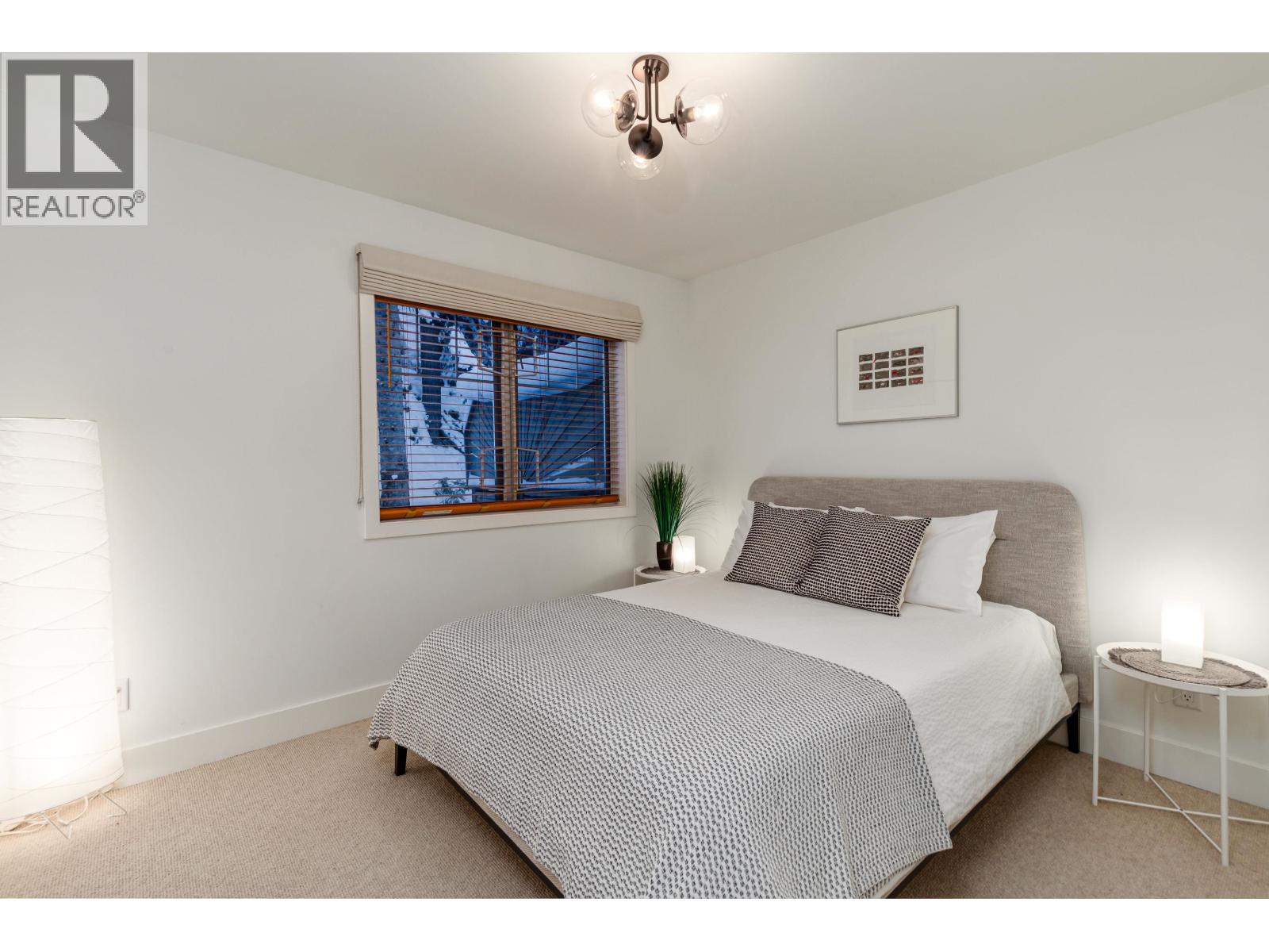 12 2641 WHISTLER ROAD, Whistler