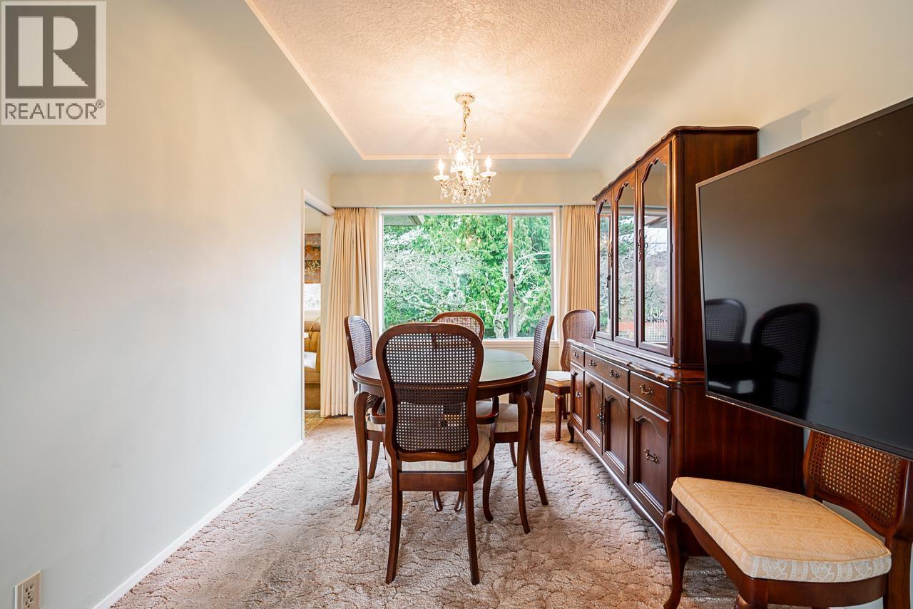 6779 ELWELL STREET, Burnaby