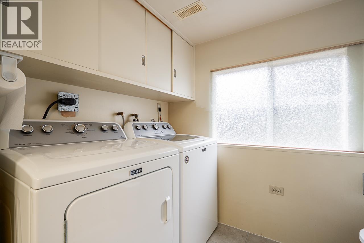 6779 ELWELL STREET, Burnaby