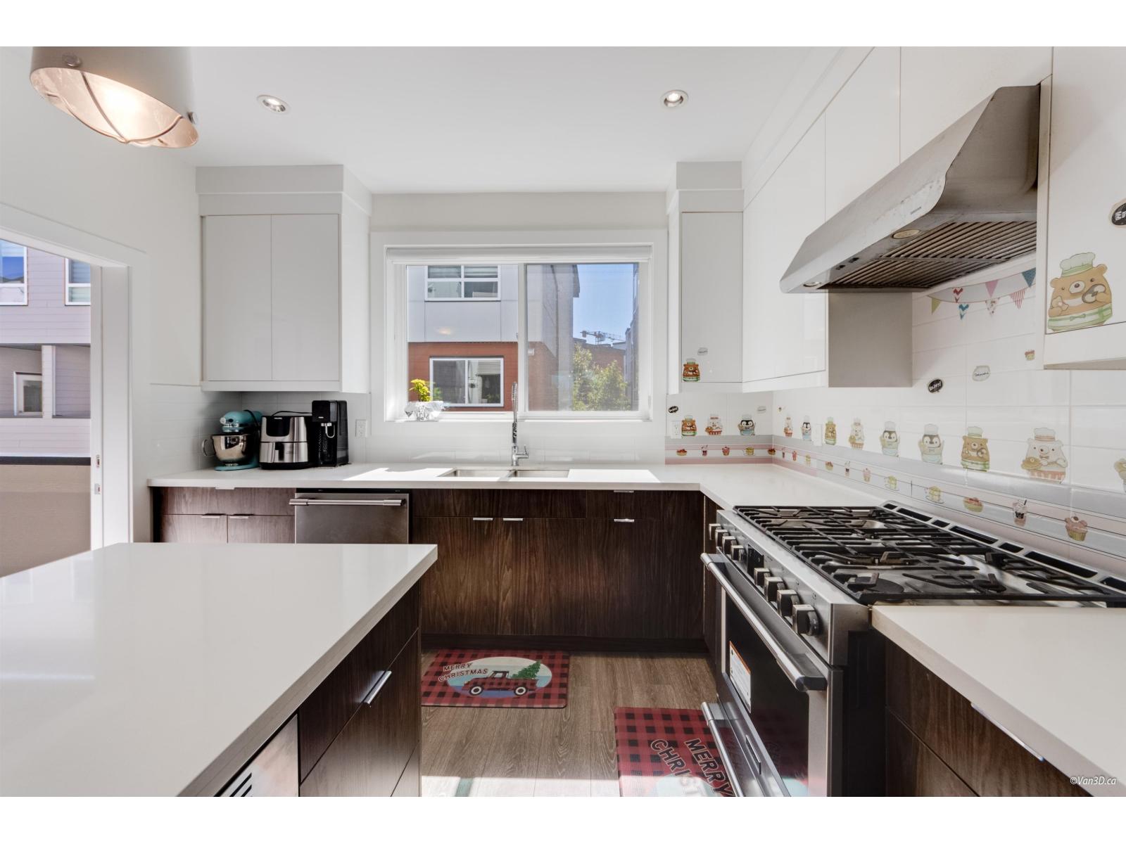 23 1670 160 STREET, Surrey