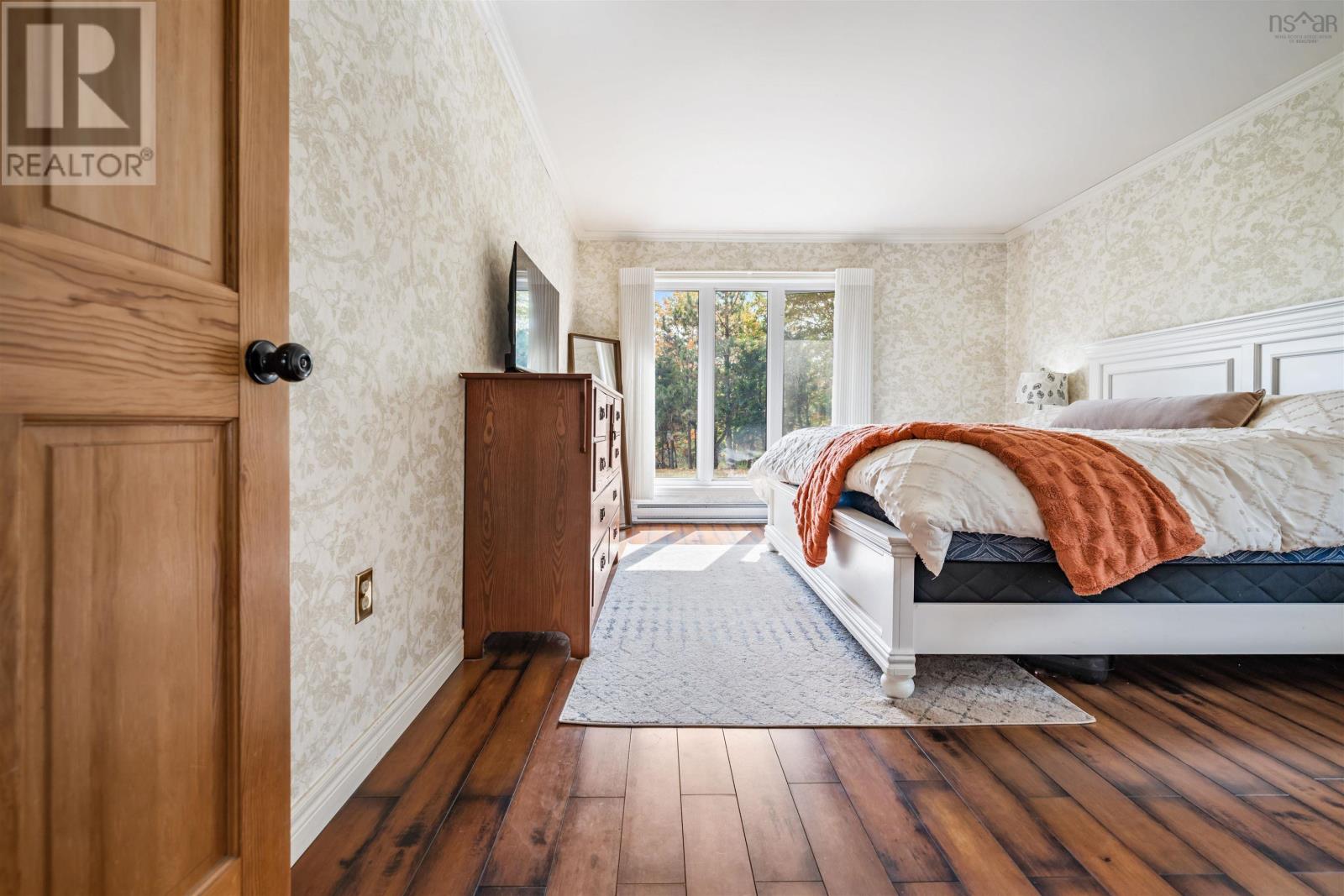 Property 22 of 49 of 1215 Hansford Road