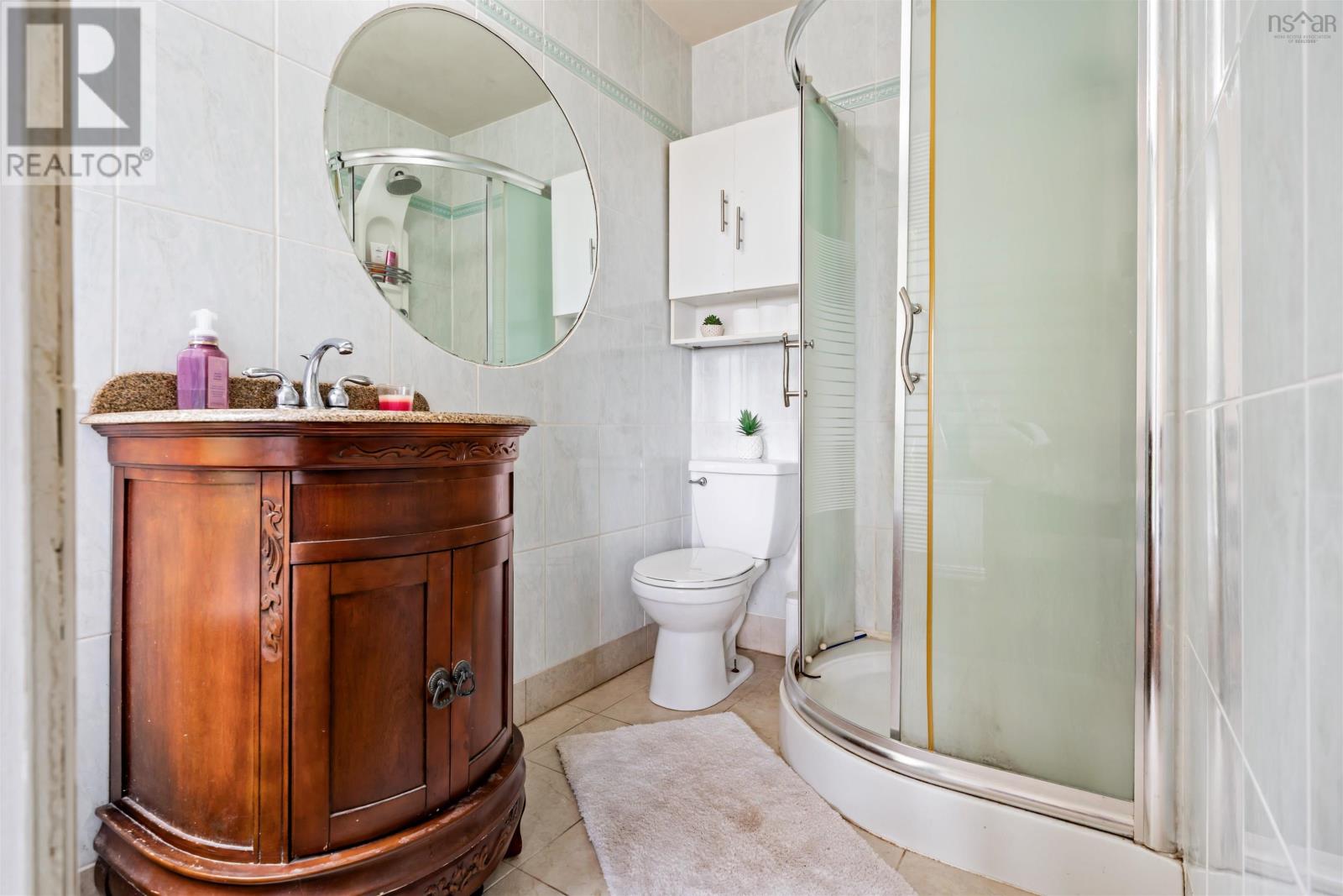 Property 23 of 49 of 1215 Hansford Road