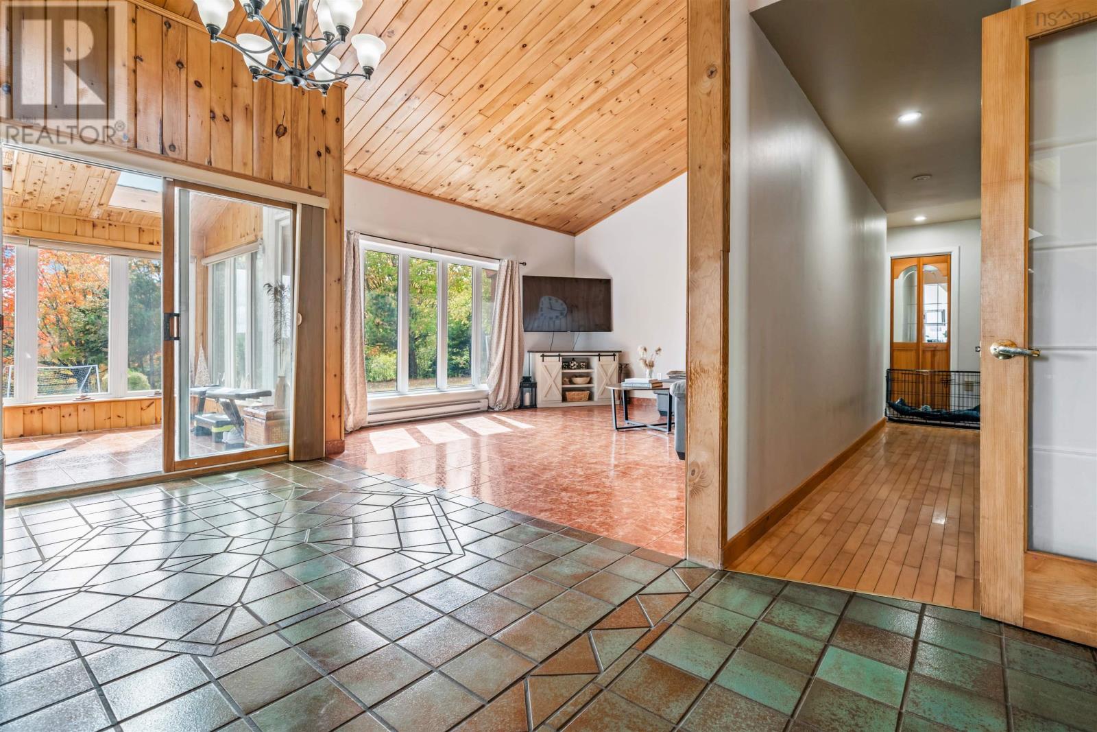 Property 7 of 49 of 1215 Hansford Road