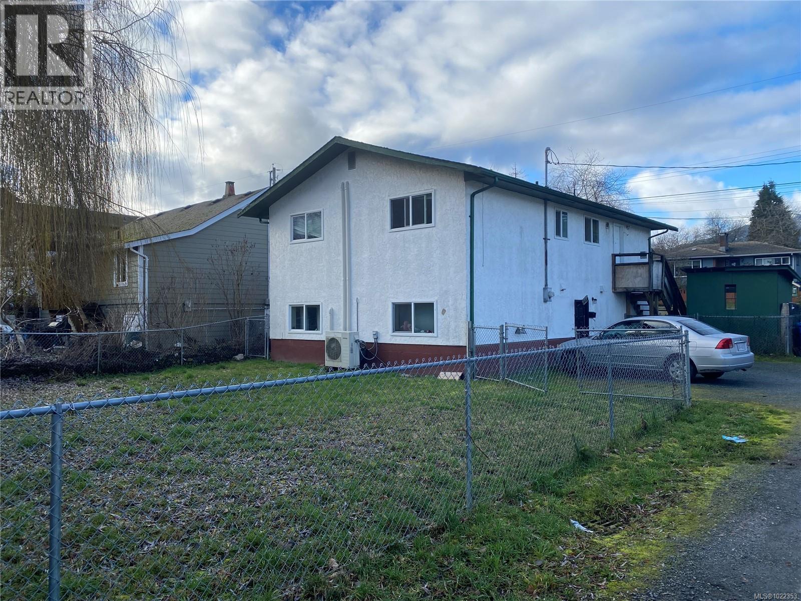 614 Winchester Ave, Nanaimo