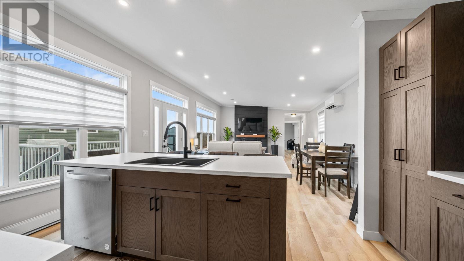 Property 15 of 42 of 23 Halton Drive