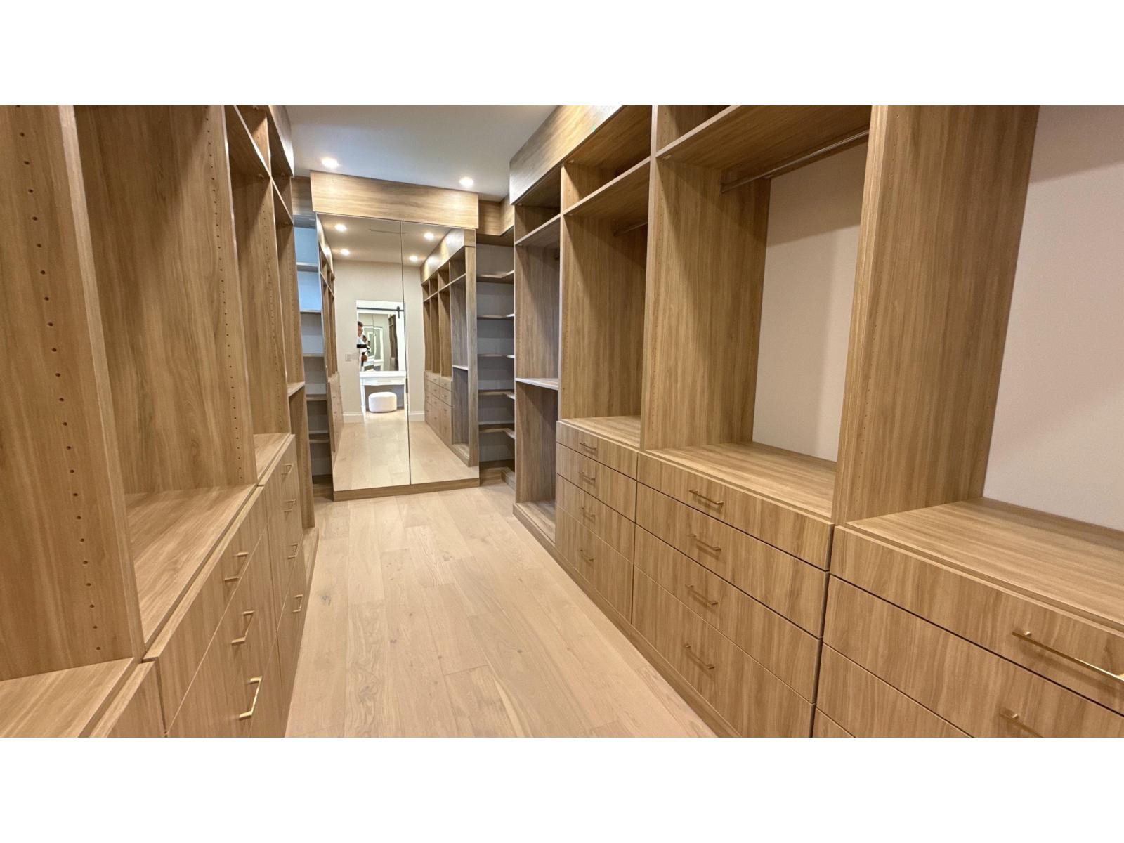 8888 HADDEN STREET, Langley