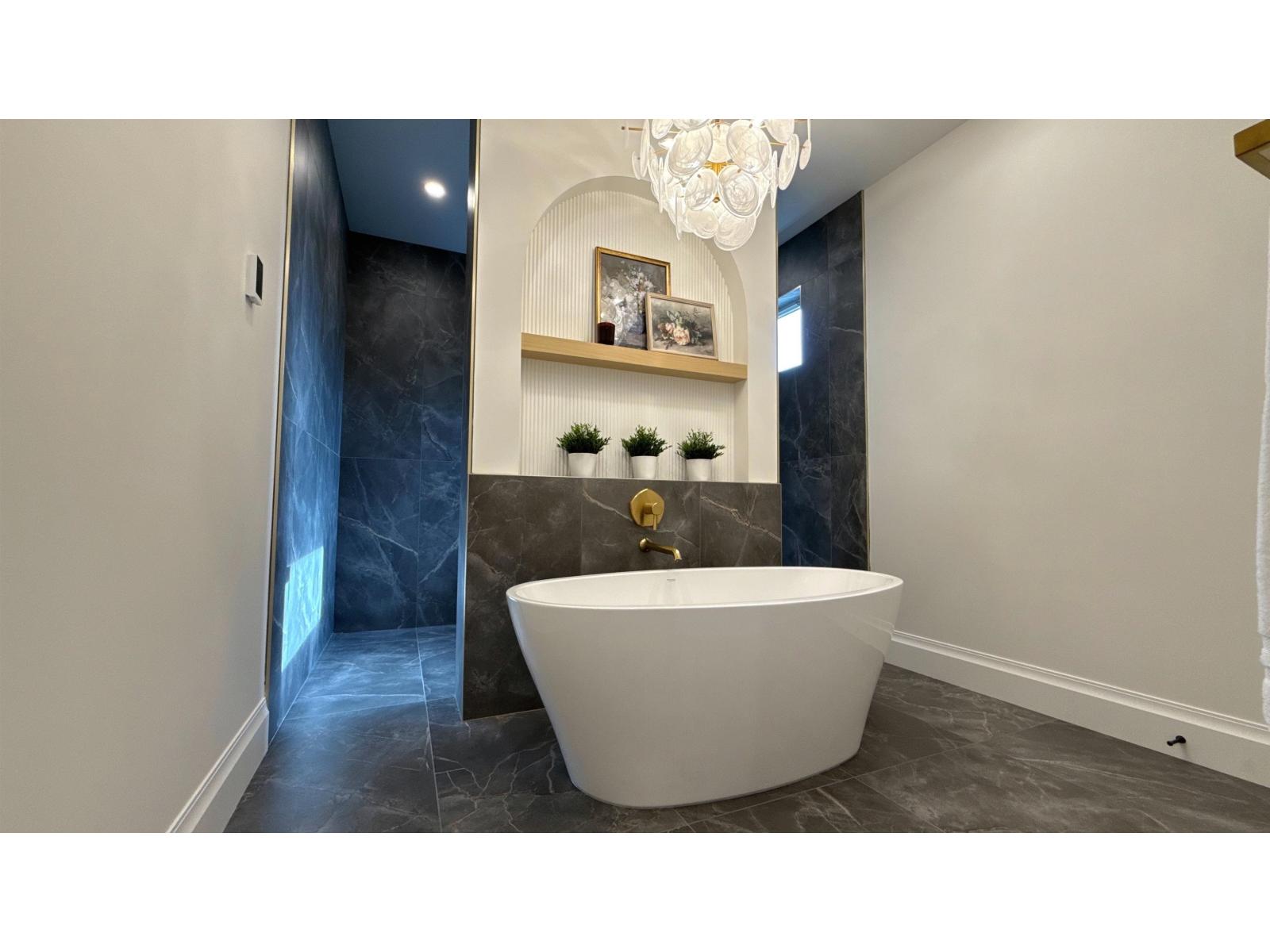 8888 HADDEN STREET, Langley