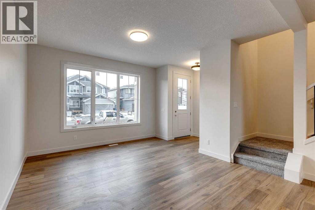 338 Sundown Road, Cochrane