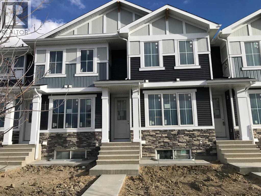 338 Sundown Road, Cochrane