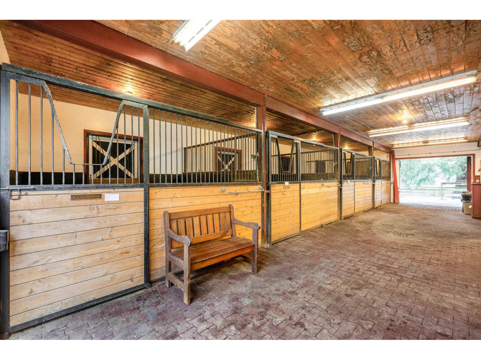 25769 82 AVENUE, Langley